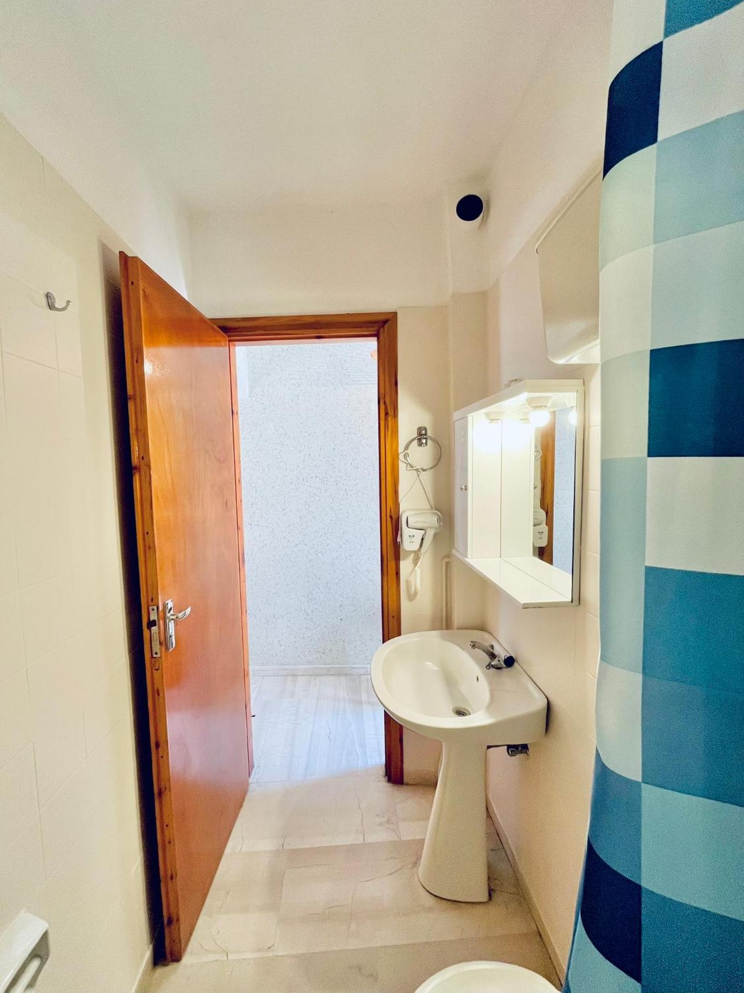 Oelia Rooms & Apartments Agia Marina  Dış mekan fotoğraf