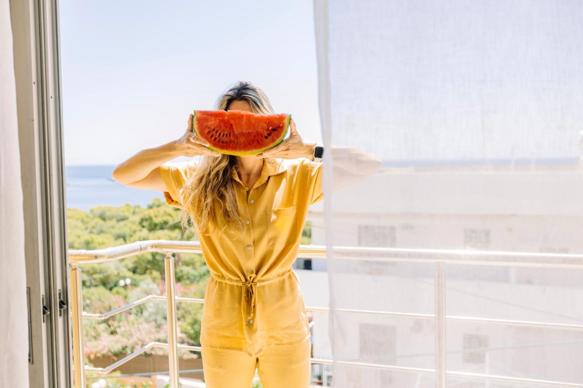 Oelia Rooms & Apartments Agia Marina  Dış mekan fotoğraf