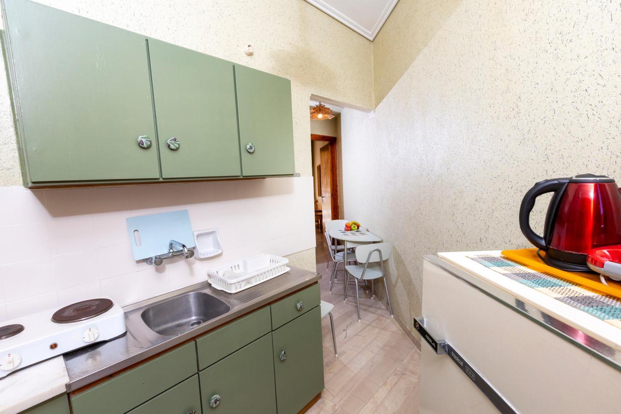 Oelia Rooms & Apartments Agia Marina  Dış mekan fotoğraf