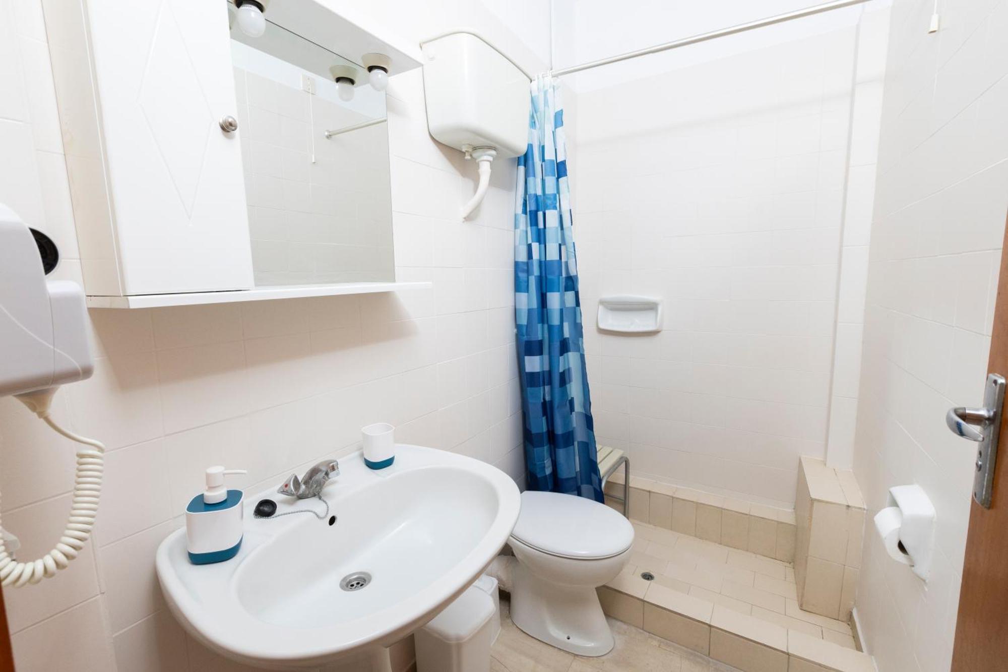 Oelia Rooms & Apartments Agia Marina  Dış mekan fotoğraf